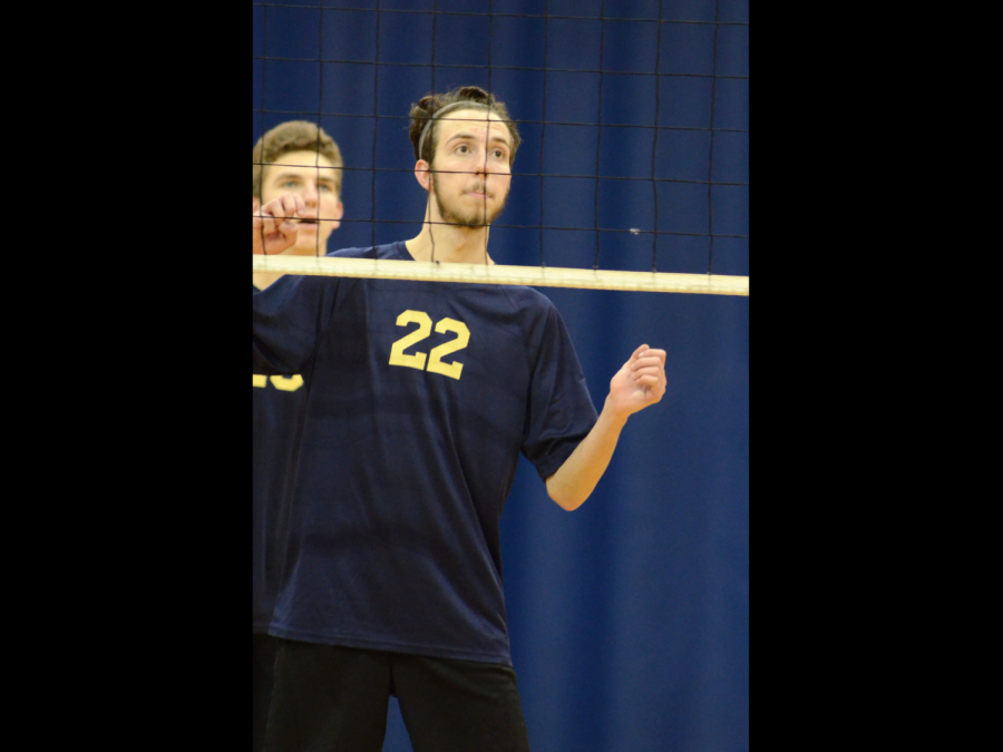 Boys volleyball looks to rebuild team after losing key players